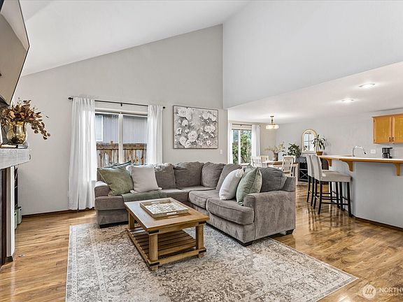 2nd image of 301 83rd Drive SE