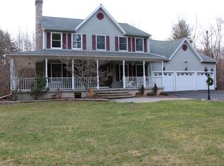 18 Pearl Brook Rd, Southwick, MA 01077