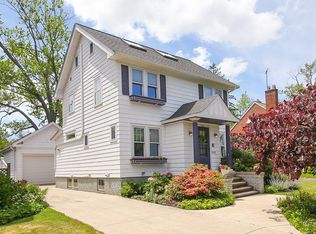 4000 Ardmore Rd, Cleveland Heights, OH 44121