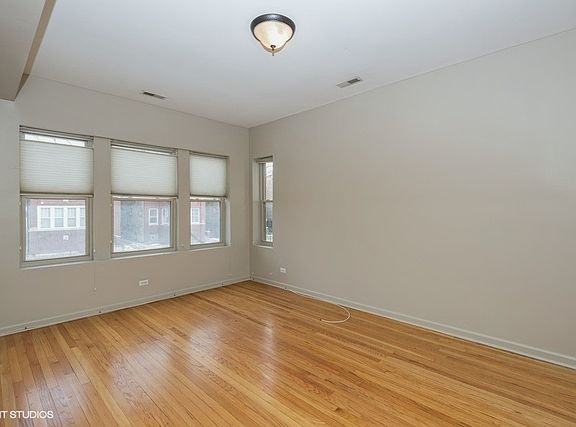 3rd image of 4338 N Spaulding Ave #1