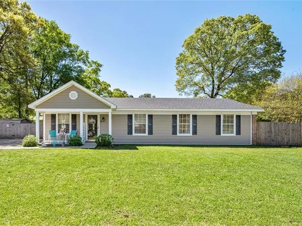 9435 Sagebrush Ct, Semmes, AL 36575