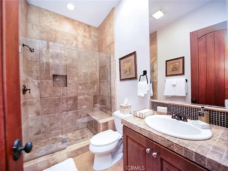 56705 Village Dr — Photo 23
