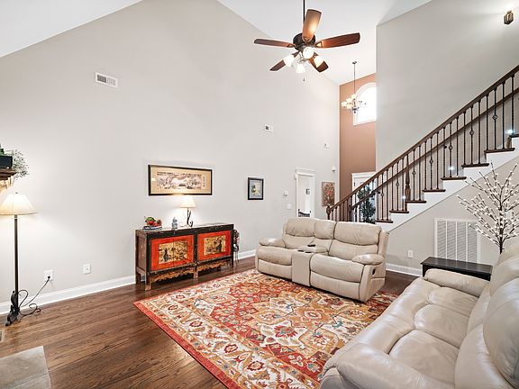 5th image of 2553 Everwood Ct