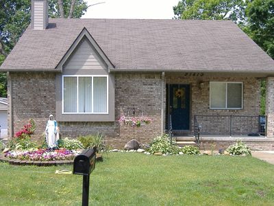 21419 Averhill St, Farmington Hills, MI, 48336