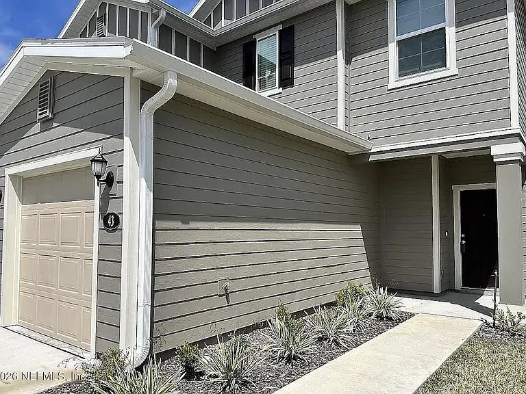 43 Great Star Ct — Photo 2