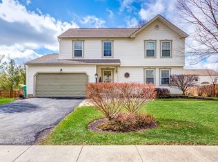 19 Lochness Ln, Pataskala, OH 43062