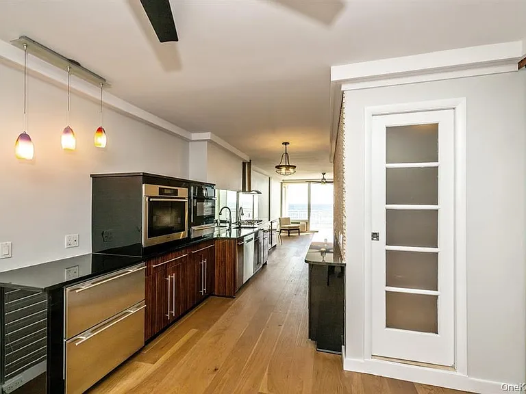 830 Shore Rd #4Q — Photo 7