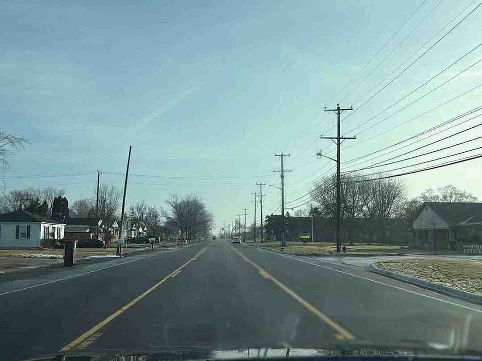 2nd image of 19251 E Forteen Mile Rd
