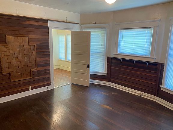 4th image of 1654 Lincoln St #2