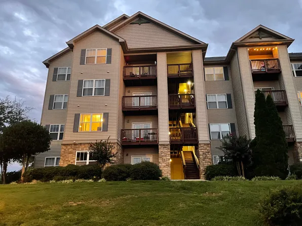 1613 Harts Ridge Dr #1613, Seneca, SC 29678