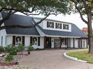 19 Bounty Rd E, Benbrook, TX 76132