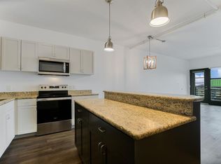 711 W 26th St APT 702, Austin, TX 78705