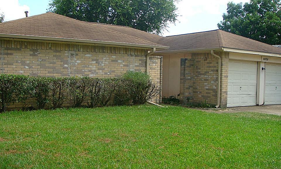 1st image of 5526 Stone Creek Dr