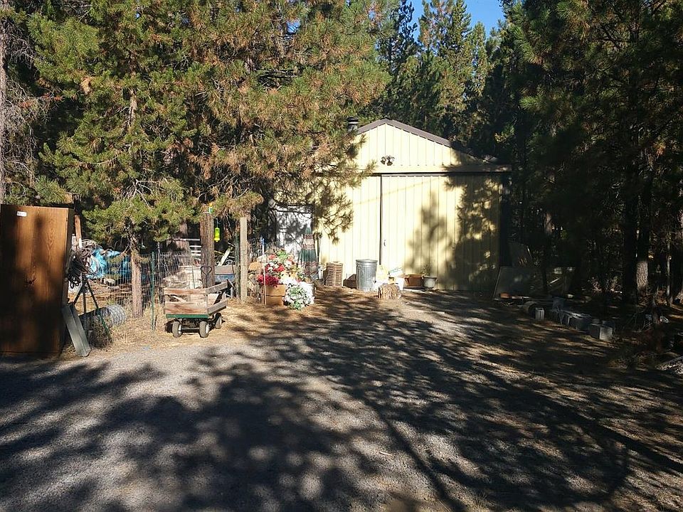 2nd image of 51881 Ponderosa Way
