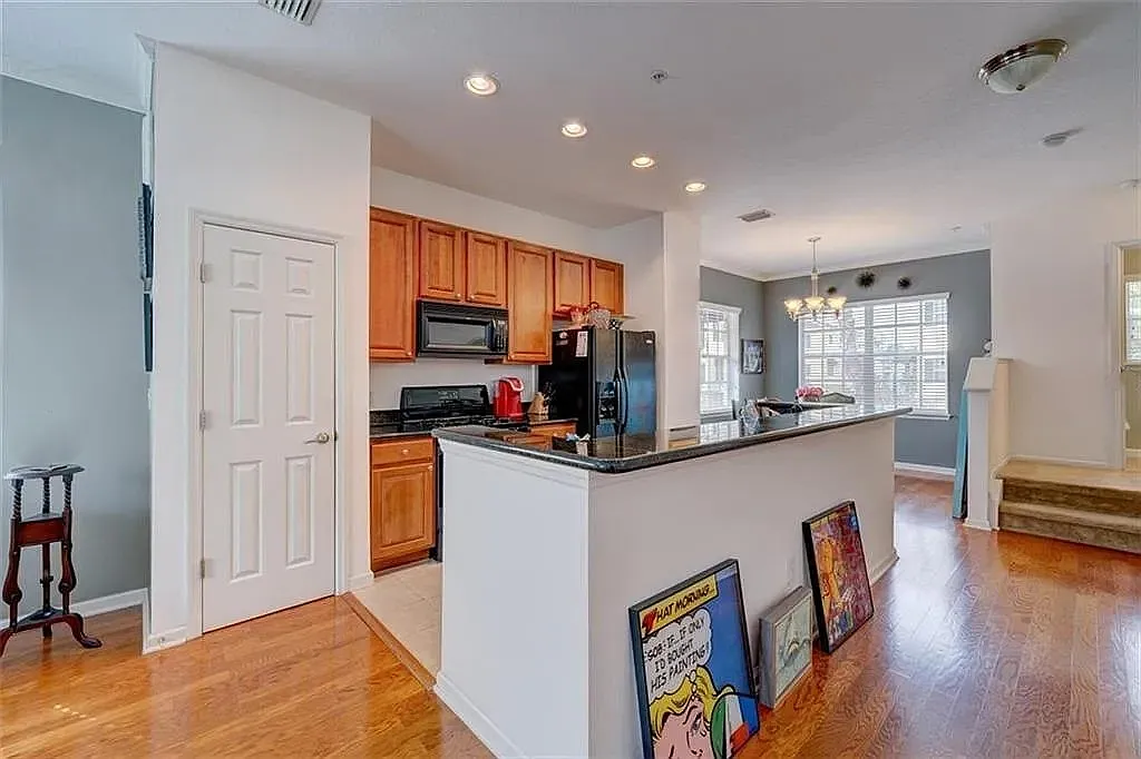 500 Jasmine Way — Photo 1