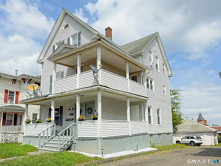 88 Camp St — Photo 11