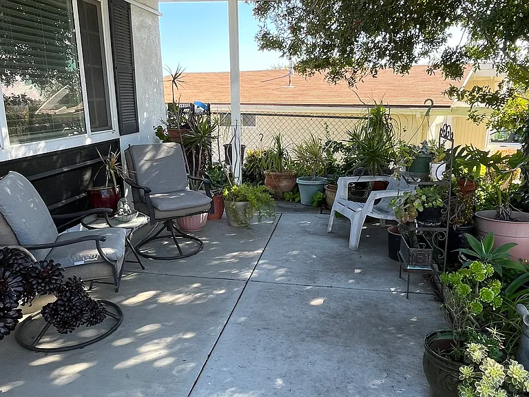 3509 Santa Maria St — Photo 9