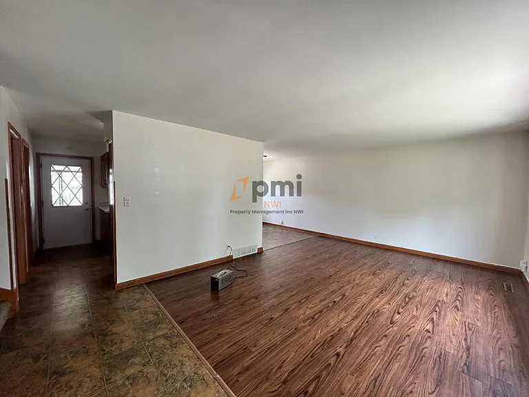 8136 Grace Pl — Photo 3