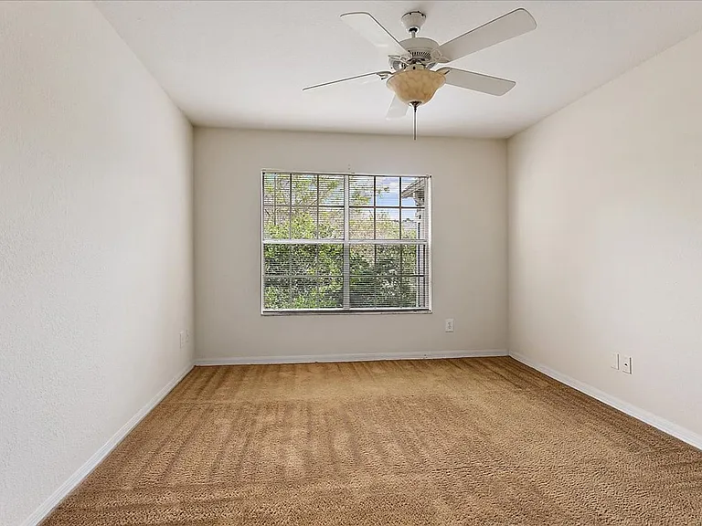 13703 Richmond Park Dr N #1706 — Photo 12
