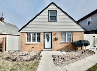 6023 S Nagle Ave, Chicago, IL 60638