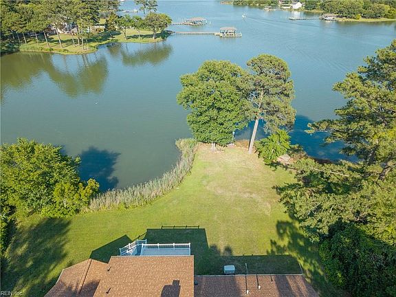 2nd image of 236 Robanna Dr