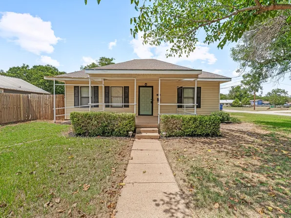 701 S Halbryan St, Eastland, TX 76448
