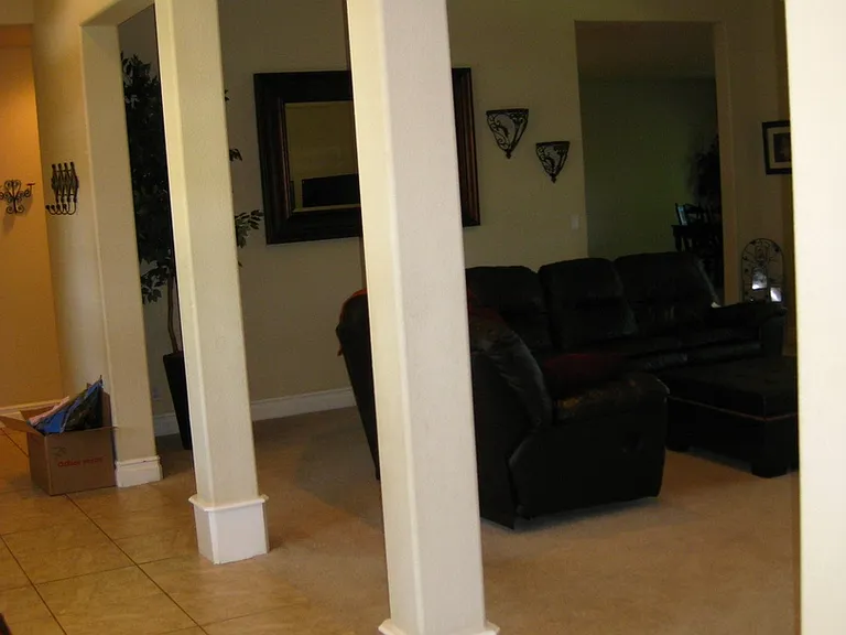 105 Sterling Oaks Dr — Photo 6