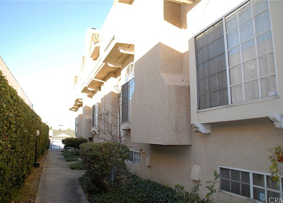 1st image of 1742 W 147th St APT D