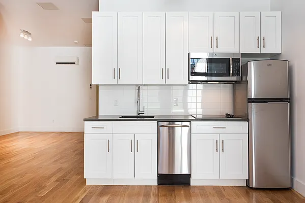 Rented by Nicholas C Abate Real Estate | media 20