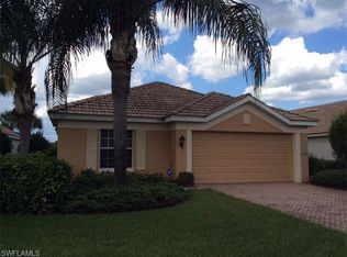 10023 Oakhurst Way, Fort Myers, FL 33913