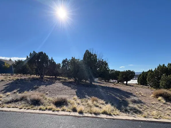 351 N Pachea Trl, Cedar City, UT 84720