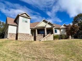 33 Ray Rd, Morrilton, AR 72110