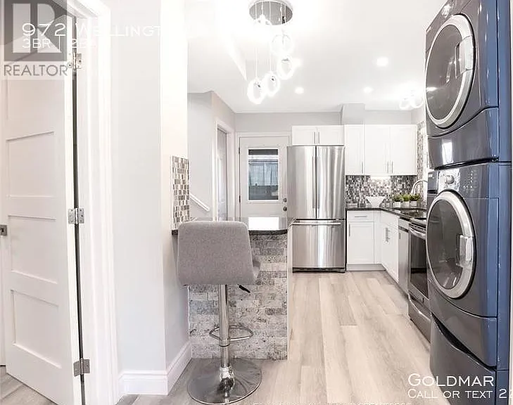 972 Wellington Ave #1 — Photo 1