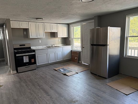 2nd image of 47 West St