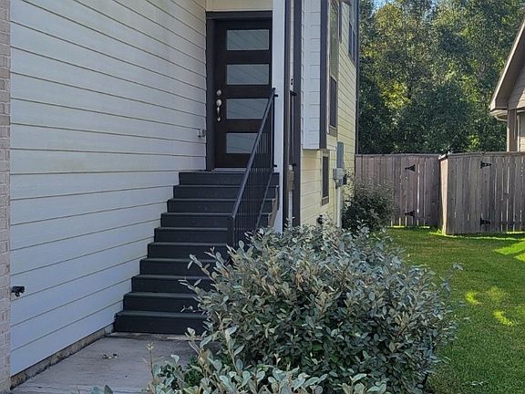 2nd image of 307 N Spotted Fern Dr #307
