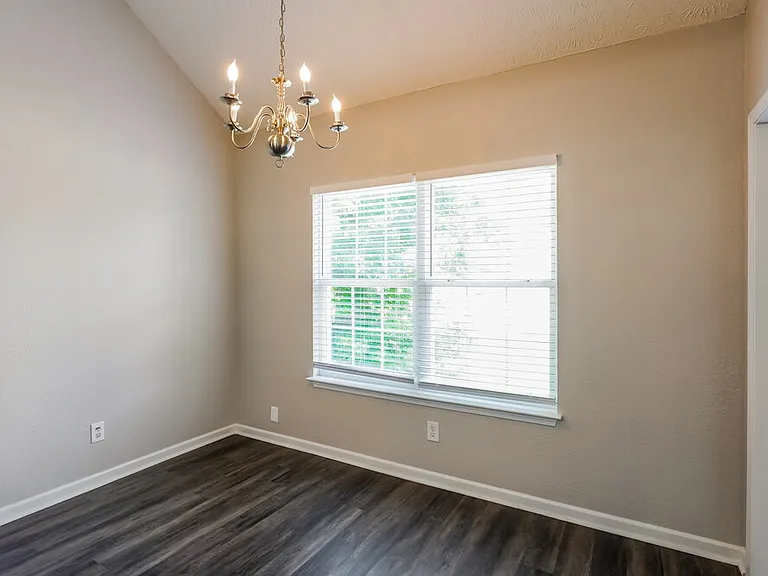 273 Mary Joe Martin Dr — Photo 6