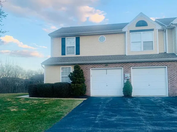 6456 Terrace Ct, Harrisburg, PA 17111