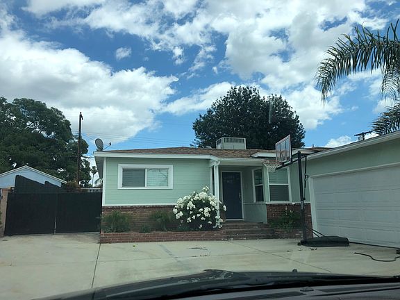 3rd image of 10036 Memory Park Ave