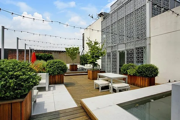 Sold by Prudential Wykagyl Rittenberg Realty | media 33