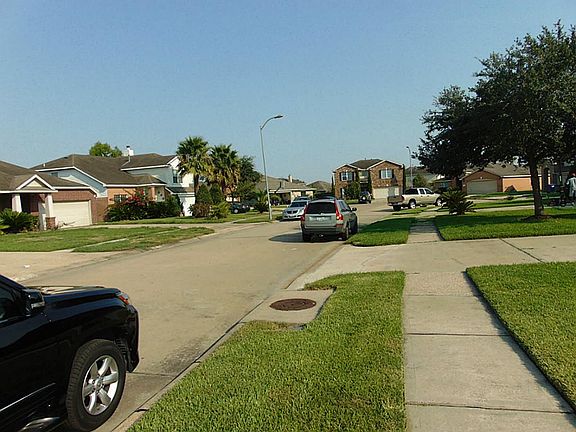 2nd image of 7327 Eden Crossing Ln