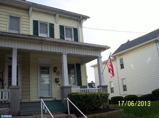 18 E Penn Ave, Robesonia, PA 19551