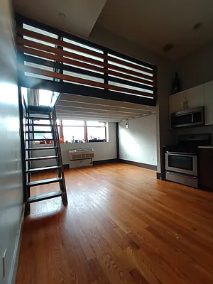 Rented by City Vista Inc | media 2