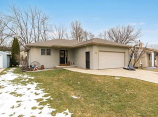 802 S Center St, Beaver Dam, WI 53916