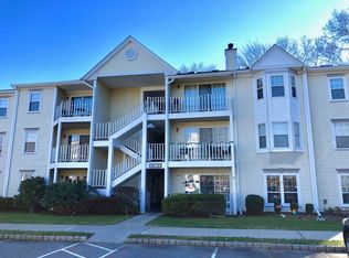 161 Linden St, Mahwah, NJ 07430