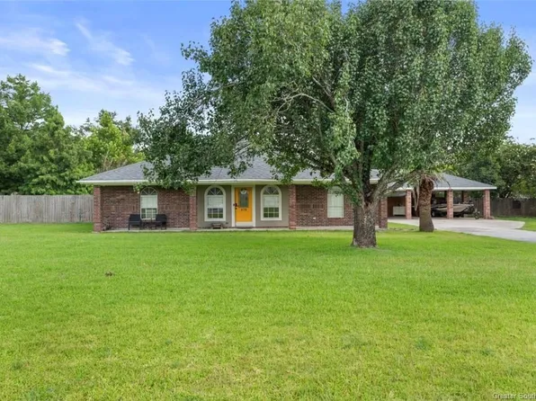 670 Amber Dr, Lake Charles, LA 70611