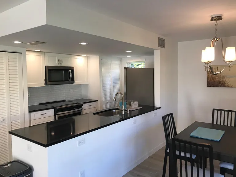 1155 Sandpiper St #B1 — Photo 5