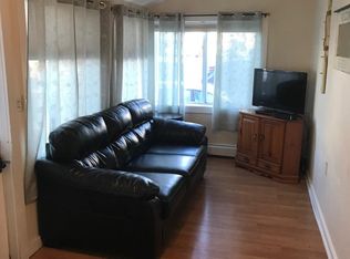 3 Q St APT B, Hampton, NH 03842