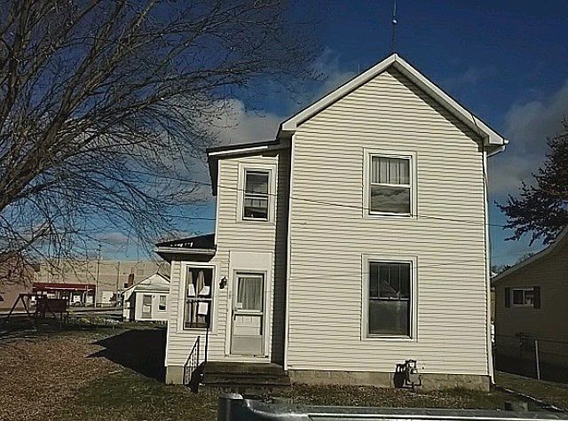 1st image of 33 Kensington Ave
