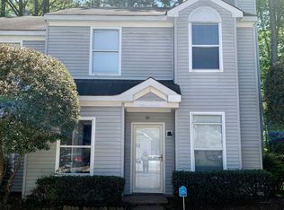 37 Madison Chas, Hampton, VA 23666