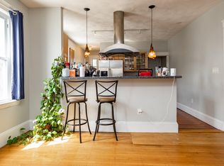 6 Belmont St #11, Somerville, MA 02143